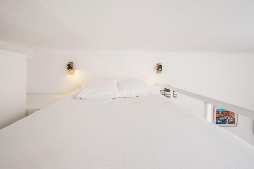 - - Superbe Avec Balcon - Centre - - Appartamento *