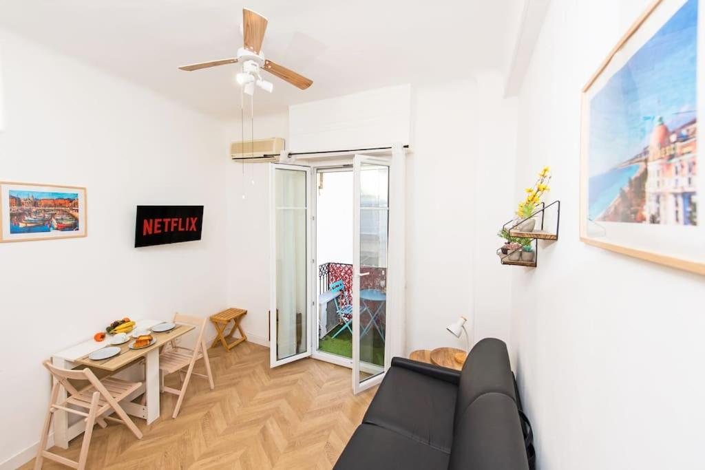 Appartamento - - Superbe Avec Balcon - Centre - -